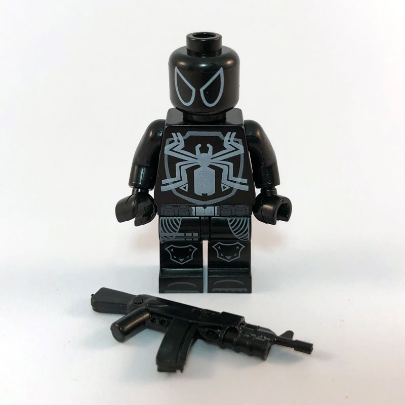 Agent Venom Minifigure accessories