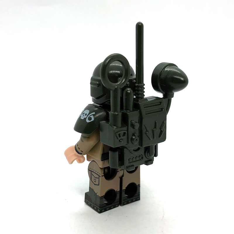 Warhammer 40k Cadian Guardsmen Minifig – Bolt Pistol rear