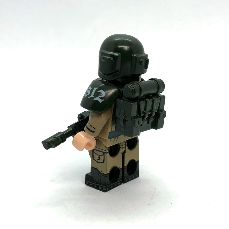 Warhammer 40k Cadian Guardsmen Minifig – Lasgun rear