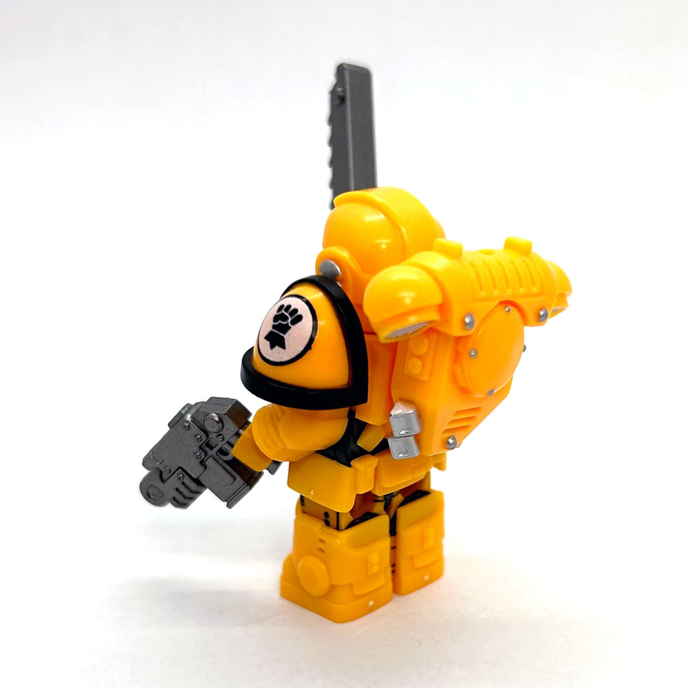 Space Marine Minifig Imperial Fist – side