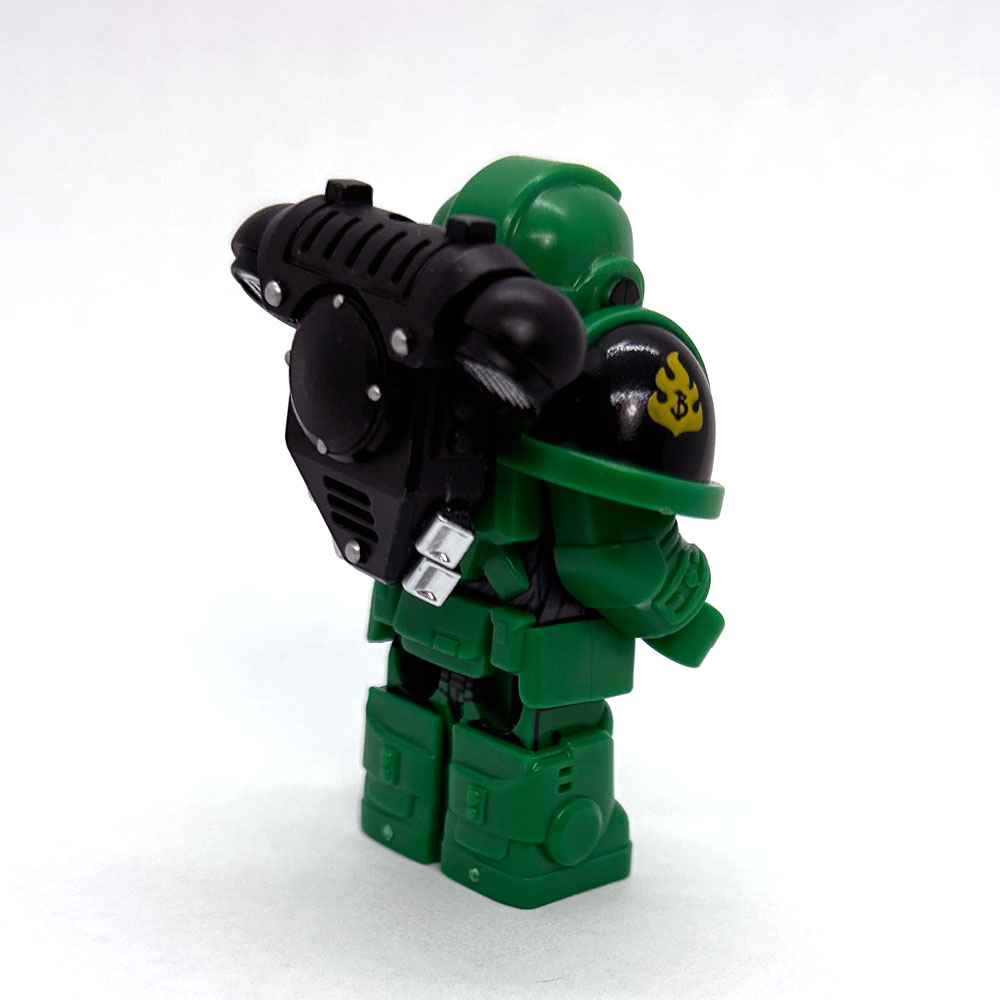 Space Marine Minifig Salamanders – rear