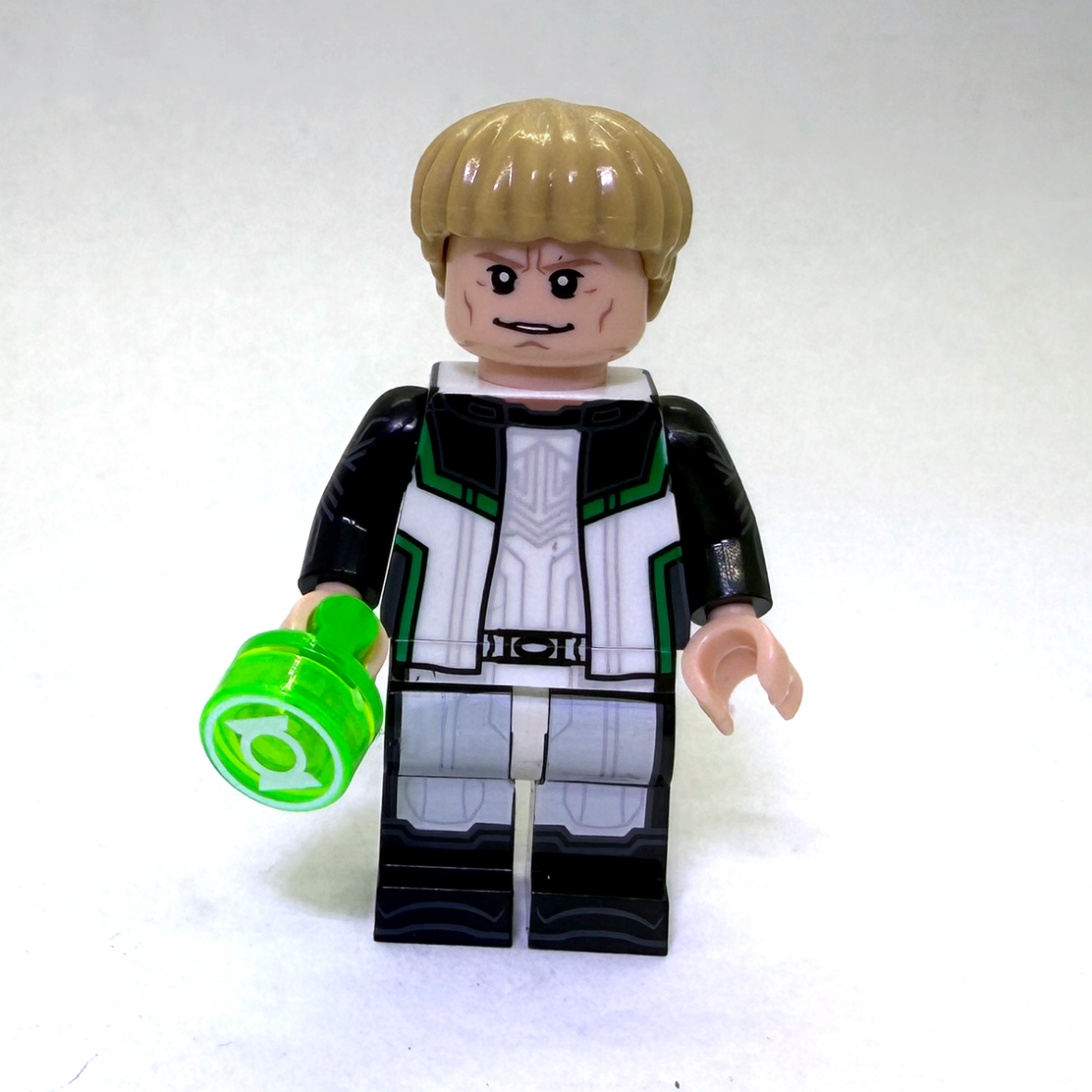 Green Lantern Guy Gardner minifig face 2